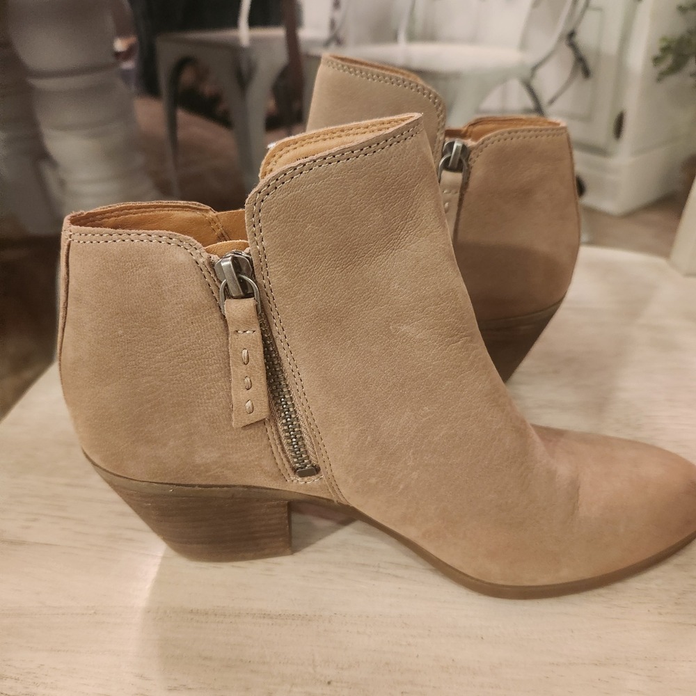 Frye Judith Double Zip Tan Leather Pointed Toe Ankle Boots Size 7M - Picture 7 of 14